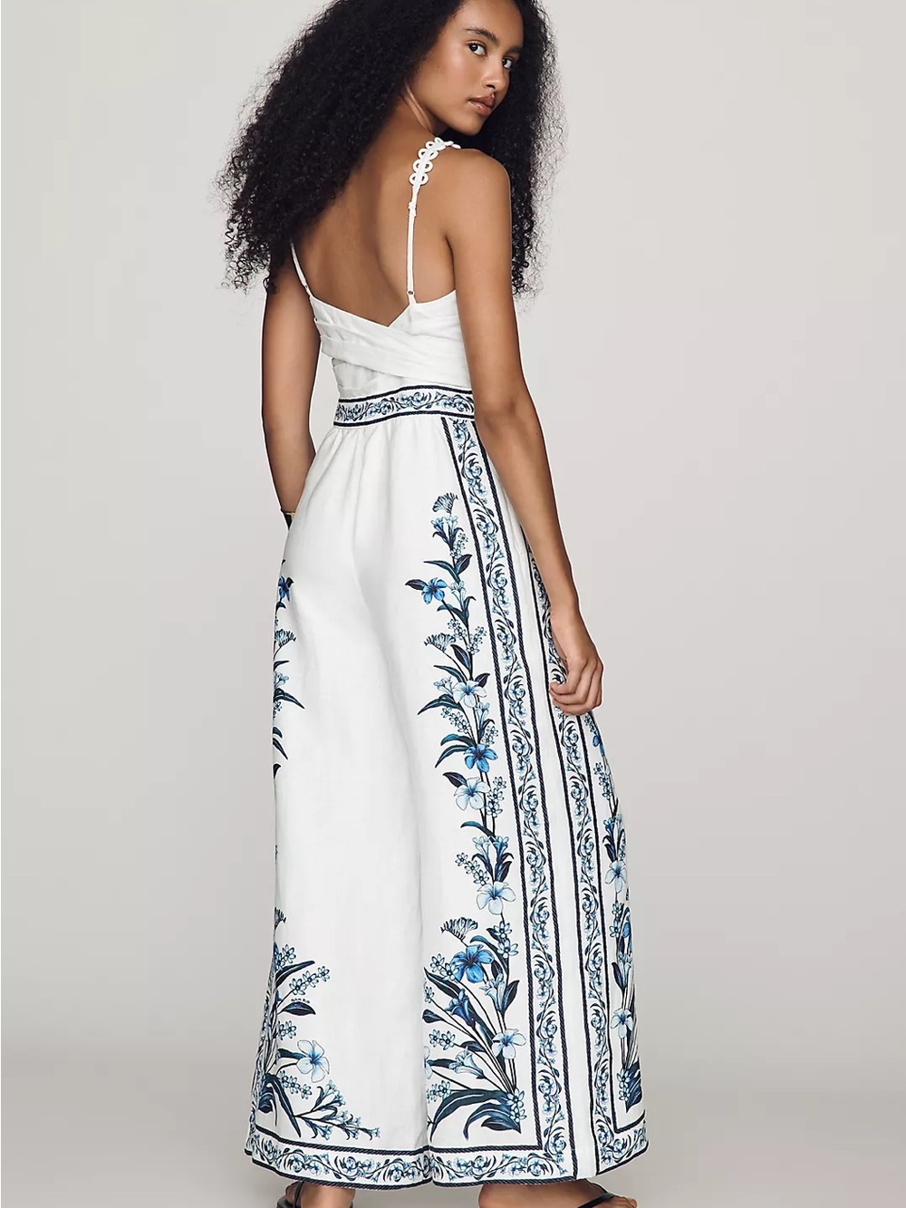 NWT Anthropologie Farm Rio Arch Floral Bouquet Jumpsuit Size Small - Picture 3 of 4